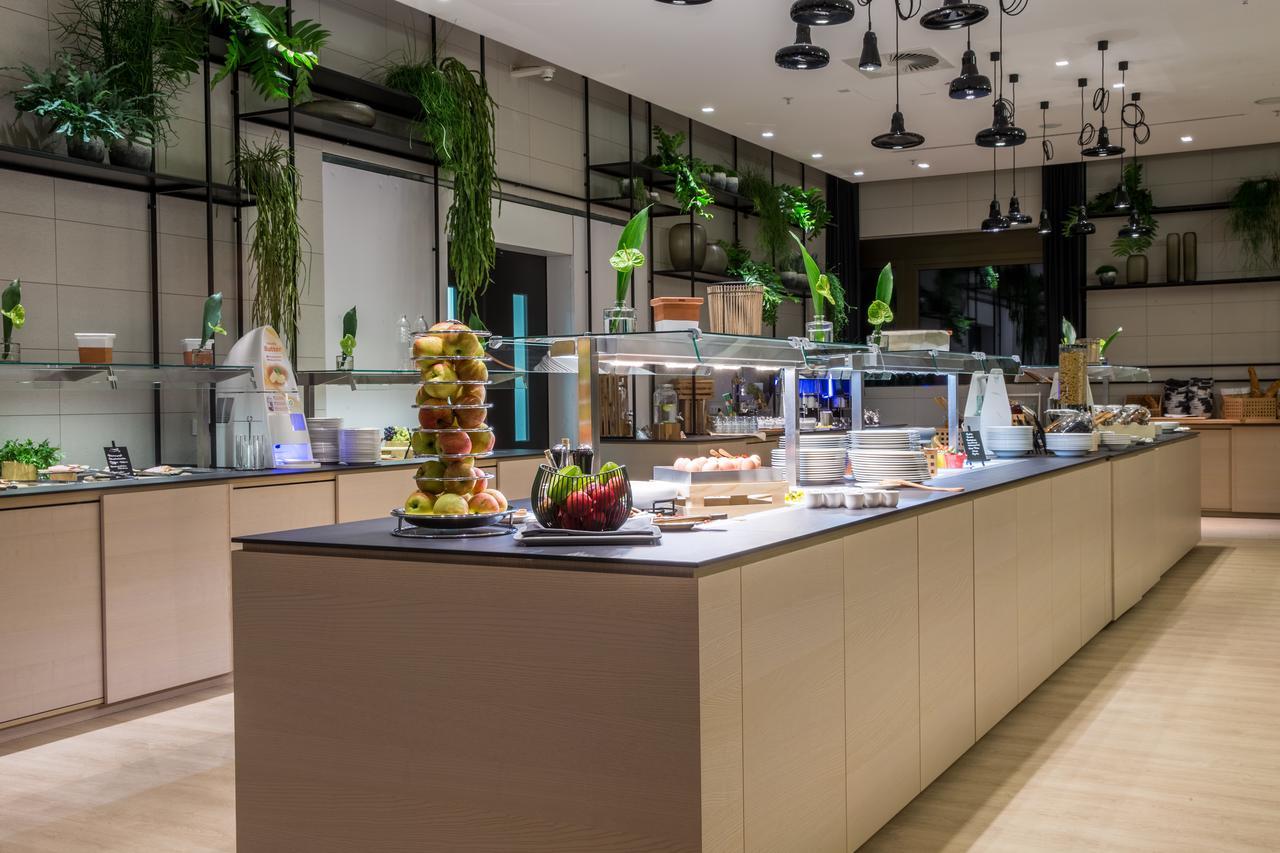 Radisson Blu Hotel, Манхайм Екстериор снимка